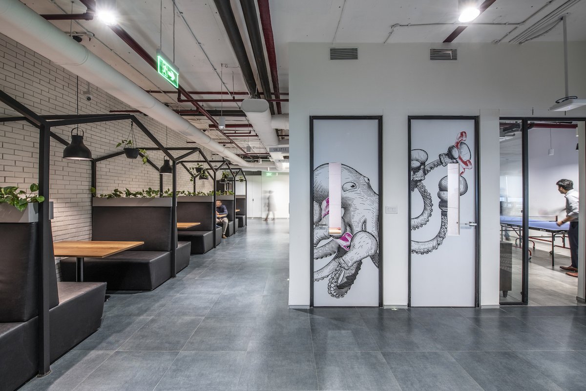 JTCPLDesigns's tweet photo. Given @MLLintasGroup’s respect for creativity, we were quite pleased to be selected from a bunch of illustrious design practices (in a closed competition) for this project.

#JTCPLDesigns_HTSInteriors #OfficeDesigners #officedesign #bespokeinteriors https://t.co/kqslWTDSlG