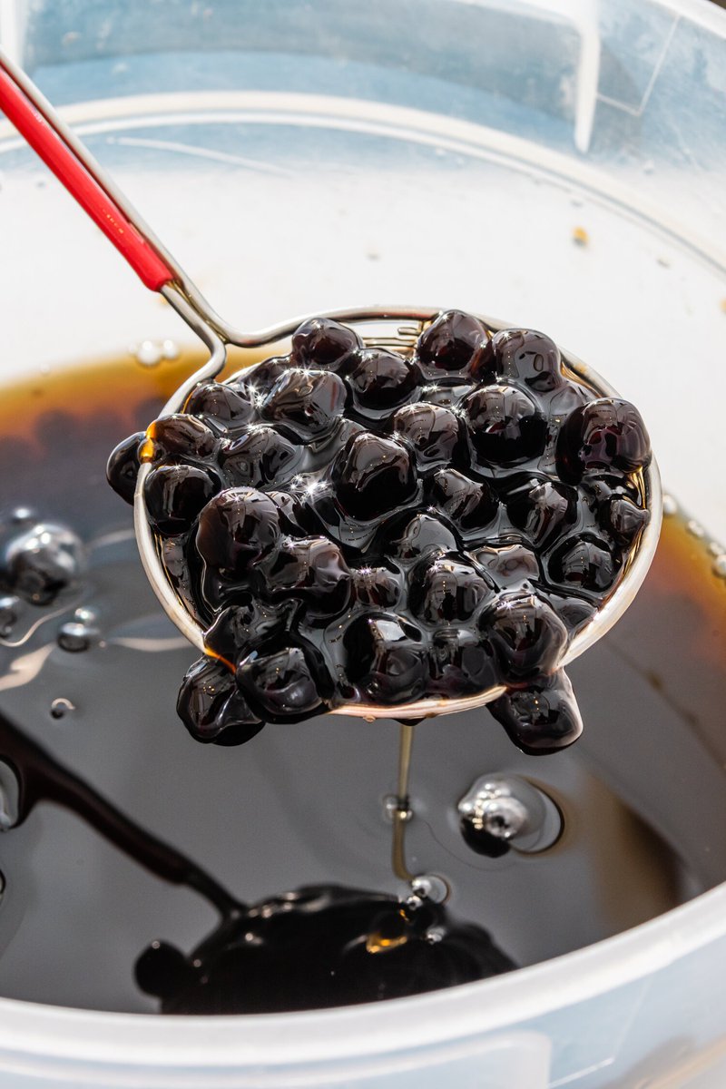 minhosleftpaw's tweet photo. ‼️ STOP EATING BOBA ‼️

~an important thread [please read in an isolated place so your fam doesn't think you are crazy smiling at your phone for minutes] https://t.co/6uL3QQlg6g