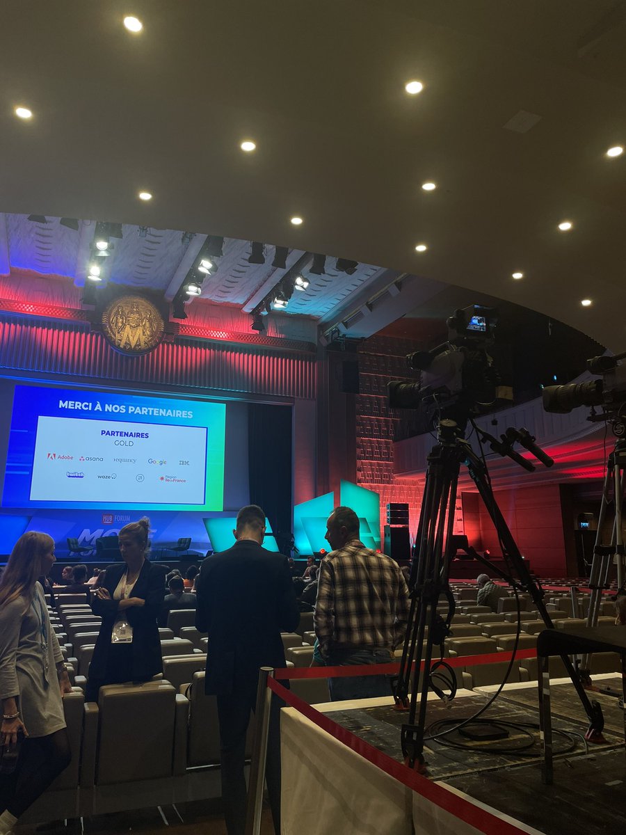 Et c’est partie pour le 2ème jour du #HUBFORUM ! 

<a href="/MBADMB/">mbadmb</a> <a href="/HUBInstitute/">HUB Institute</a>