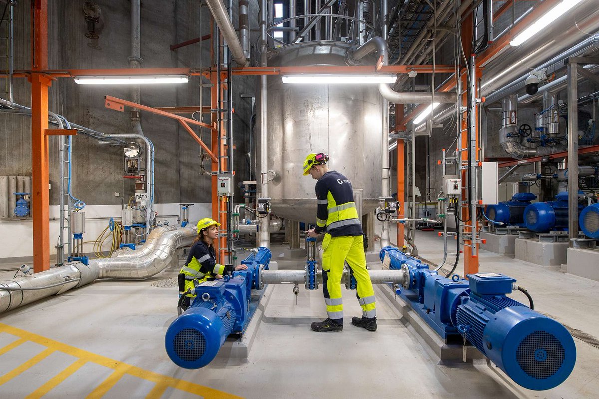 ABBNorge's tweet image. Vi har lansert en brosjyre om mulighetene ved digitalisering i VA. Har lenker til norske VA-case som VEAS og Hvaler og Orkland kommuner👌

Sjekk adobe.ly/3fMSLvW

#VA #vann #avløp #digital #produksjon #industri #næringsmiddel

Foto VEAS