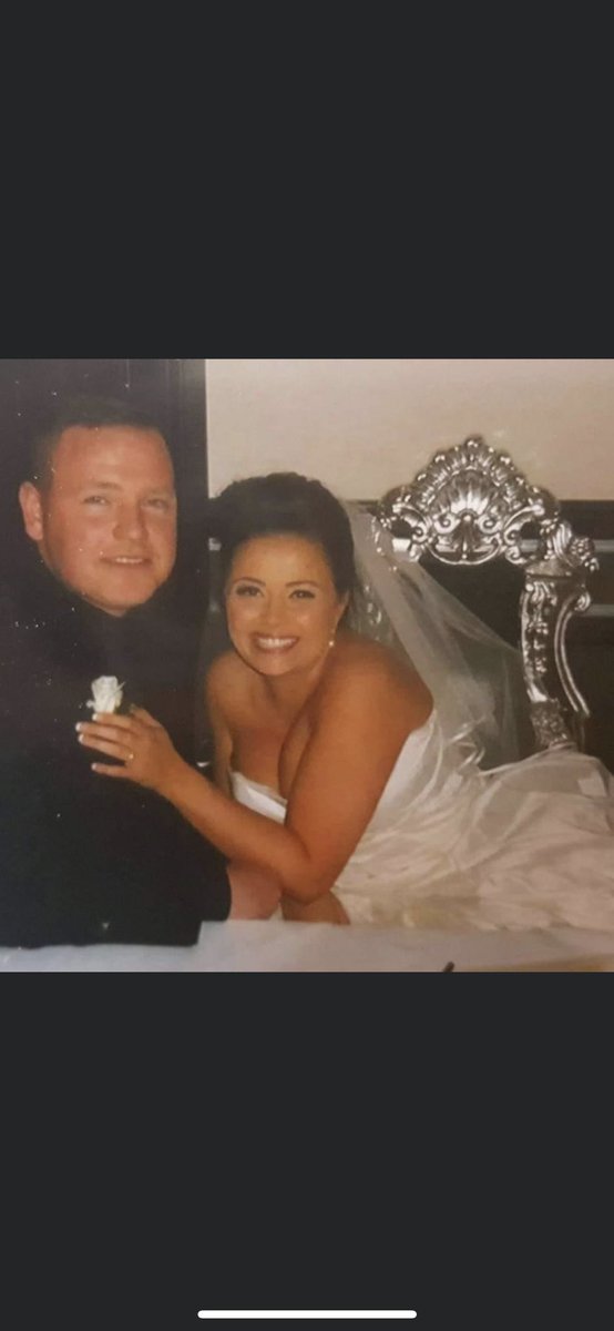 hellogorgeousch's tweet photo. @Johnhowley3John happy 8th wedding anniversary to my one &amp; only… love you 🥰 ❤️ https://t.co/yKKetbfGC7