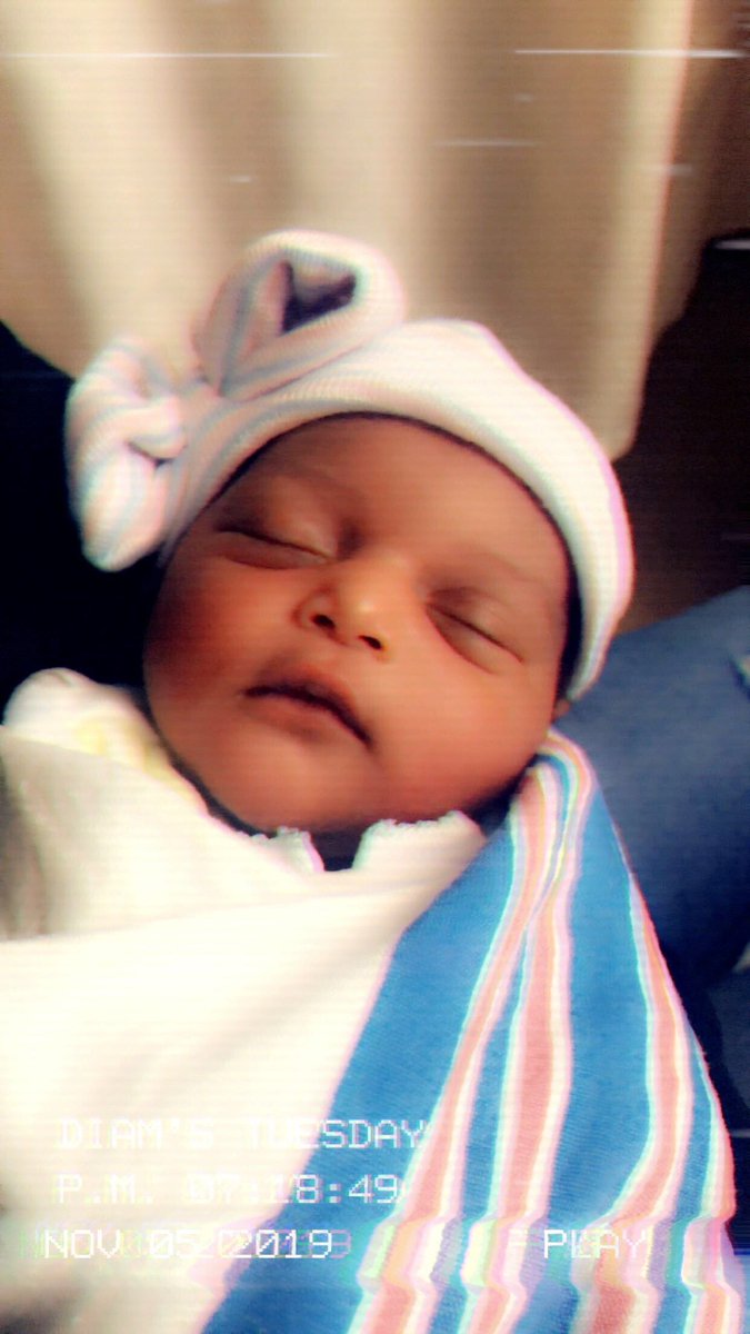 RicanCocaMocha's tweet photo. Mommy baby and her first day of Pre-K😩🥰😫❤️ #SoonToBe3 #ScorpioSeason♏️ https://t.co/8OdfhtD1jF