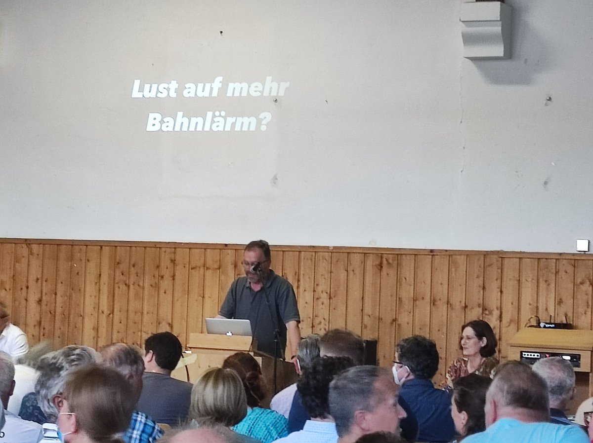 BahnlaermK's tweet photo. Der Arbeitskreis #BahnlärmKirchseeon trifft sich wieder am Mittwoch, den 19.10. im Cafe Zam. Wir werden weitere Aktionen besprechen. @DB_Laerm #deutschebahn #Bahnlärm https://t.co/riLzGiajZK