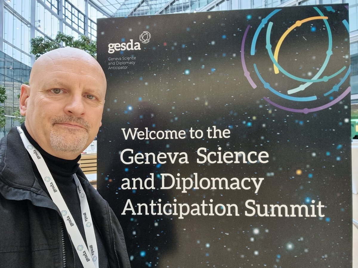 gravax's tweet photo. 3 days of looking at where science is taking our world and how to prepare for it. Starting today! ππβ»οΏ½οΏ½
#gesda #geneva #science #diplomacy #anticipation #gesda2022 #gesda22 https://t.co/2aSfhWQUAM