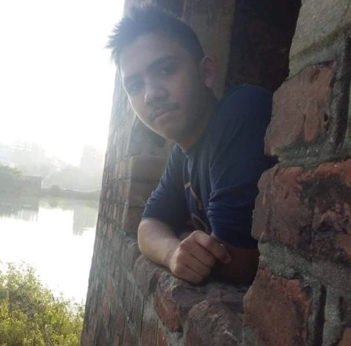 saiful100125's tweet photo. Visiting a park with friend. https://t.co/5x4zRMs075