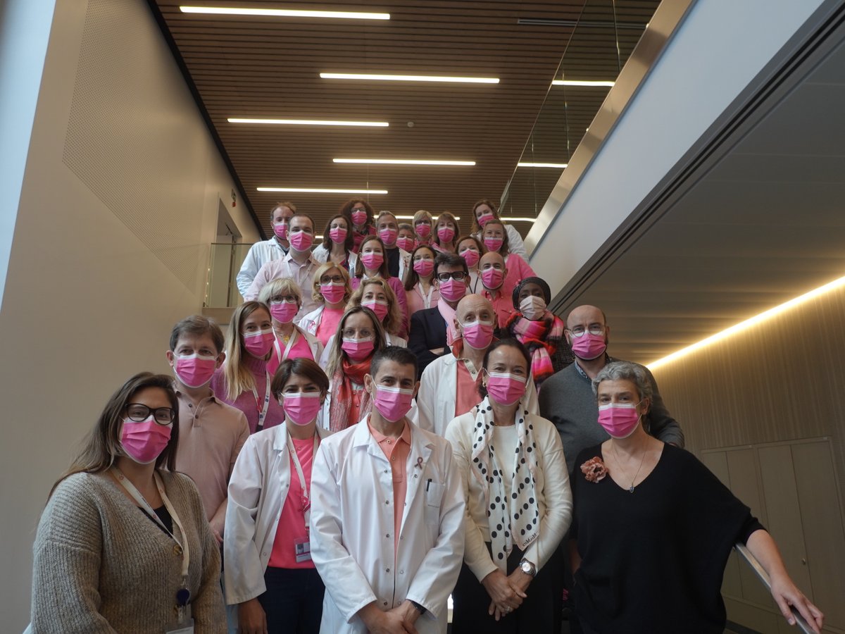 The CTSU team and the Jules Bordet Institute/Erasmus Hospital #Breast Clinic, all dressed in pink to show their support for the fight against breast #cancer 
#BreastCancerAwarenessMonth