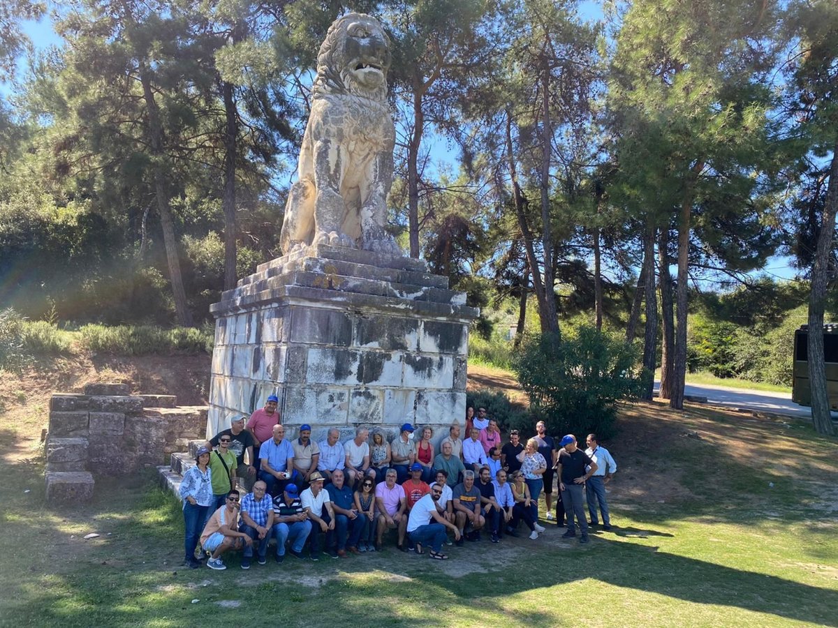 artolio1's tweet photo. Using organic resources and the right tools, the beneficiaries of the project are slowly heading to a future that is both eco-friendly and profitable.
.
ARTOLIO, towards sustainability🌳🌍
.
#ARTOLIO #GOMED #EU #aove #olive #evoo #huiledolive #sustainability https://t.co/UPcvWx7lqE