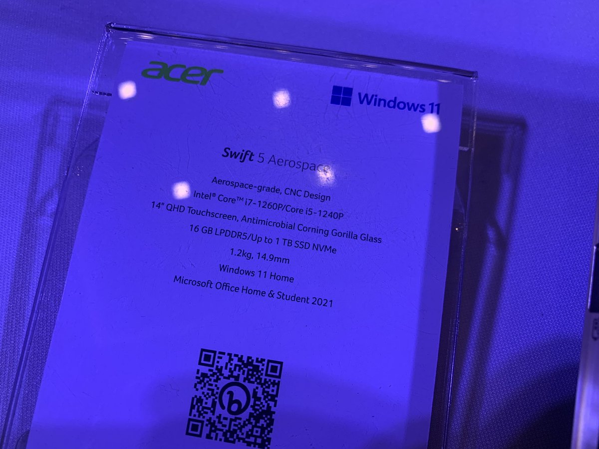 gadget_squad's tweet image. Acer Swift 5 Aerospace #IGoWithSwift