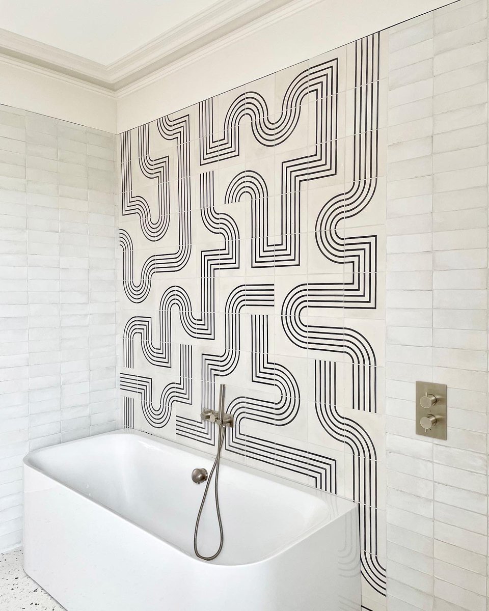 Progress in this large bathroom. Looking forward to the next stages #interiordecor #interiordesigner #bathroom