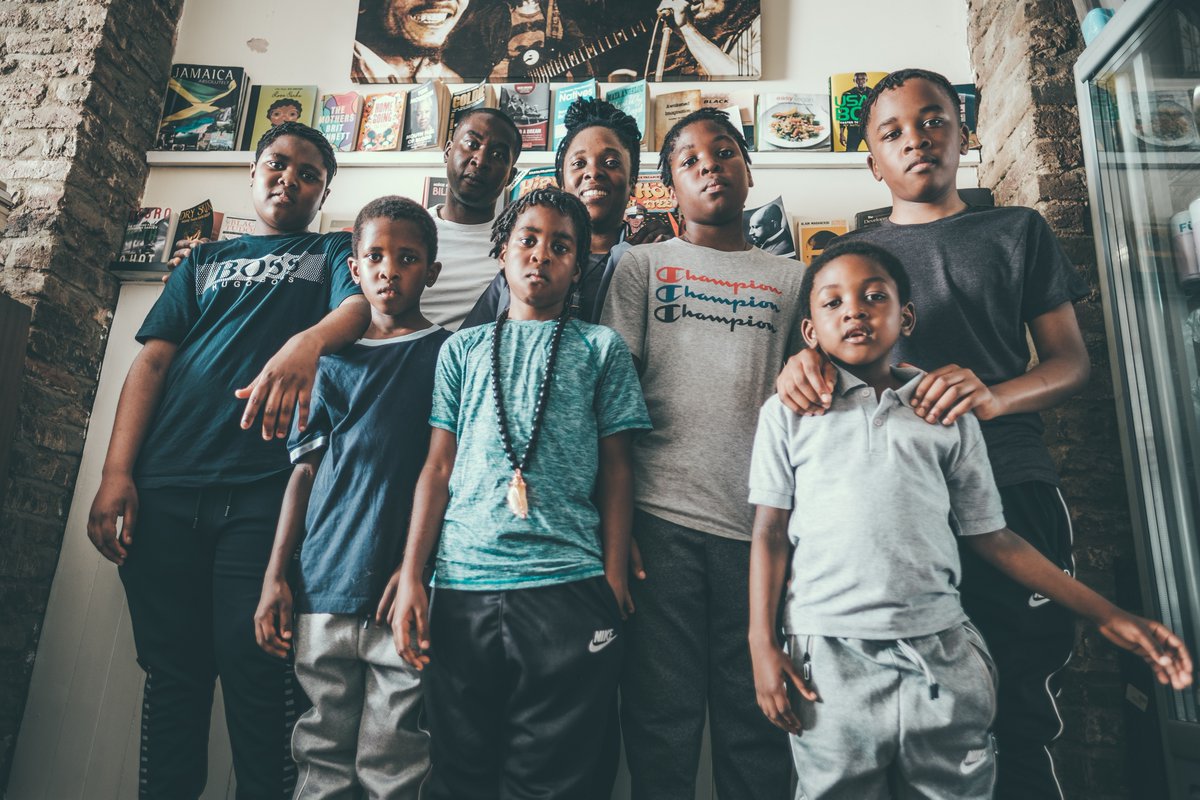 HeritageFundUK's tweet image. Set on the streets of Ridley Road and Gillett Square, the #NationalLottery funded Ridley Road Stories celebrated and shared Caribbean and African locals stories and memories. 

These are some of the fantastic images captured during @future_hackney's project. #BlackHistoryMonth