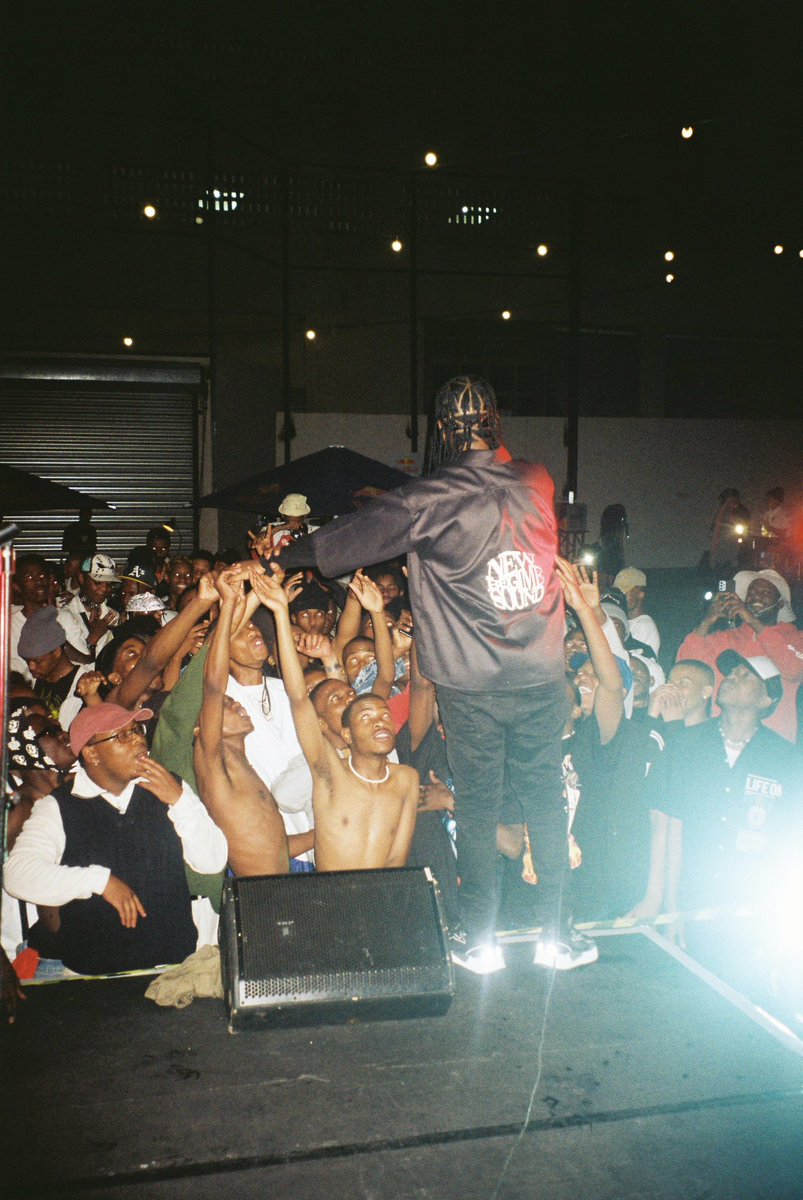FlvmeSA's tweet photo. 🐐🐐🐐
MERCH OTW …💚🏆 https://t.co/oRKQ4xyjLA