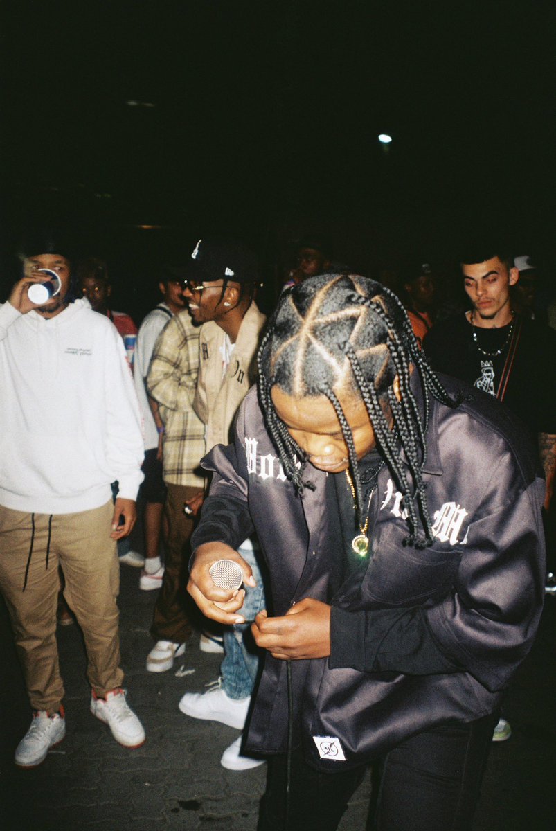FlvmeSA's tweet photo. 🐐🐐🐐
MERCH OTW …💚🏆 https://t.co/oRKQ4xyjLA