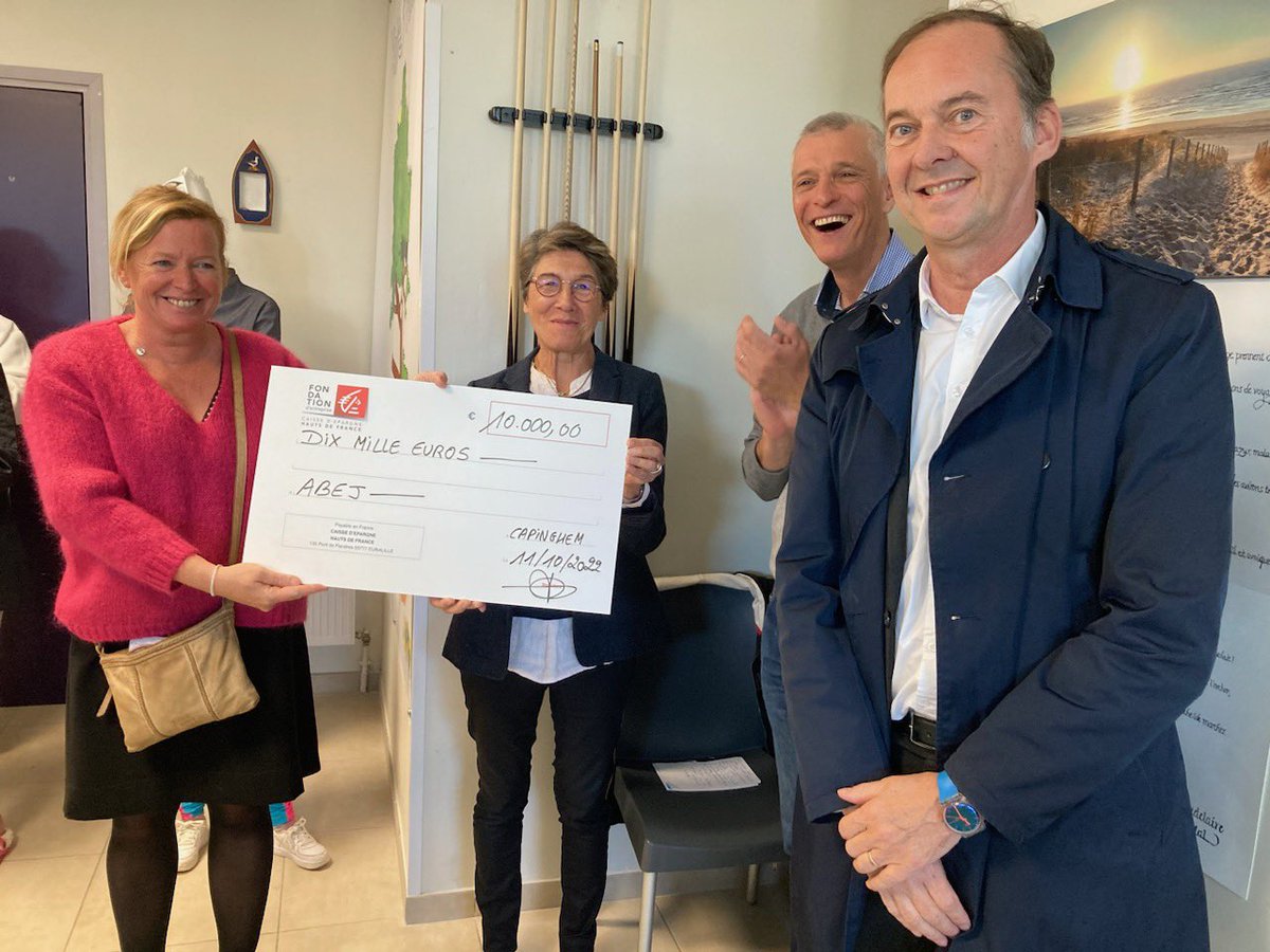 NicolasDelnatte's tweet image. La Fondation d’entreprise @CEHDF a participé à l’inauguration de la pension de famille de @AbejSolidarite dans le quartier @HumanicitELomme en présence de la directrice du Pôle Hébergement Logement Marjory Maillard