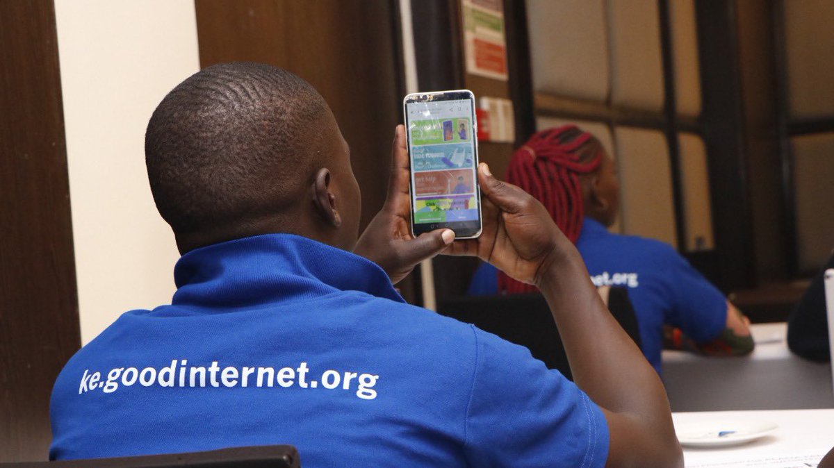 UNICEFKenya's tweet photo. .@UNICEFKenya is excited to launch the #InternetOfGoodThingsKE website version 2 with young people in Kisumu🎉

https://t.co/YXOTEbYCF0 provides vital information, including guidance for young people on the skills they need to thrive, without data charges from Airtel &amp; Safaricom. https://t.co/ZtfmKfUHMw