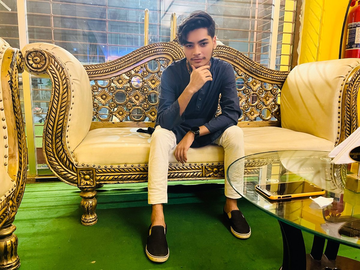 itz_zunayad's tweet photo. Hi guys 🥹🫶🏻 https://t.co/r5b5HP1Pmu