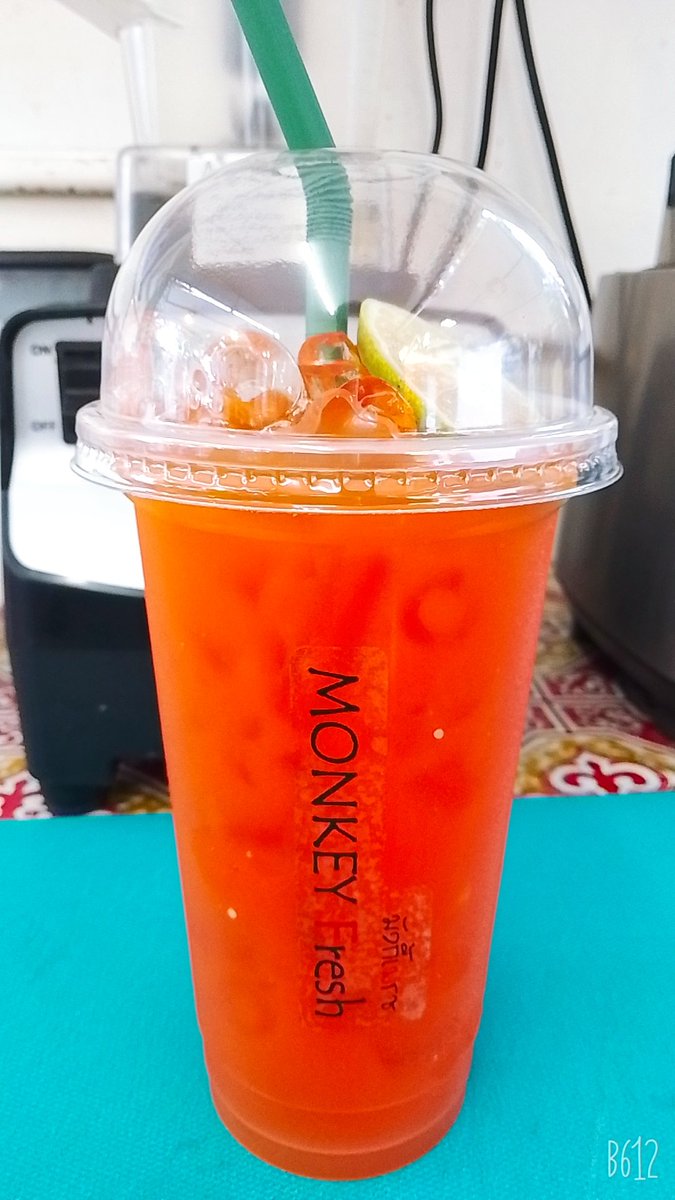 AchiTomm's tweet photo. ฟักกัน หรือฟักข้าวดี
น้ำฟักข้าว มีประโยชน์ อร่อยชื่นใจ
#MonkeyFresh https://t.co/WUmYRdSWnx