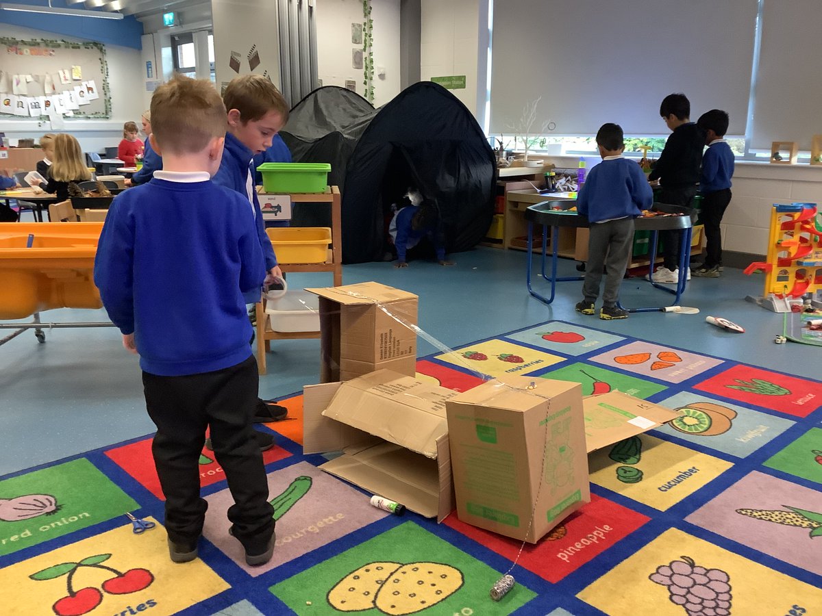 bpsclassof2029's tweet photo. Practicing our letter formation and fine motor skills, building a box fort, making starfish from play dough, investigating light and dark in our black out tent. #learningisplaying #playingislearning https://t.co/2B2bwdtyt6