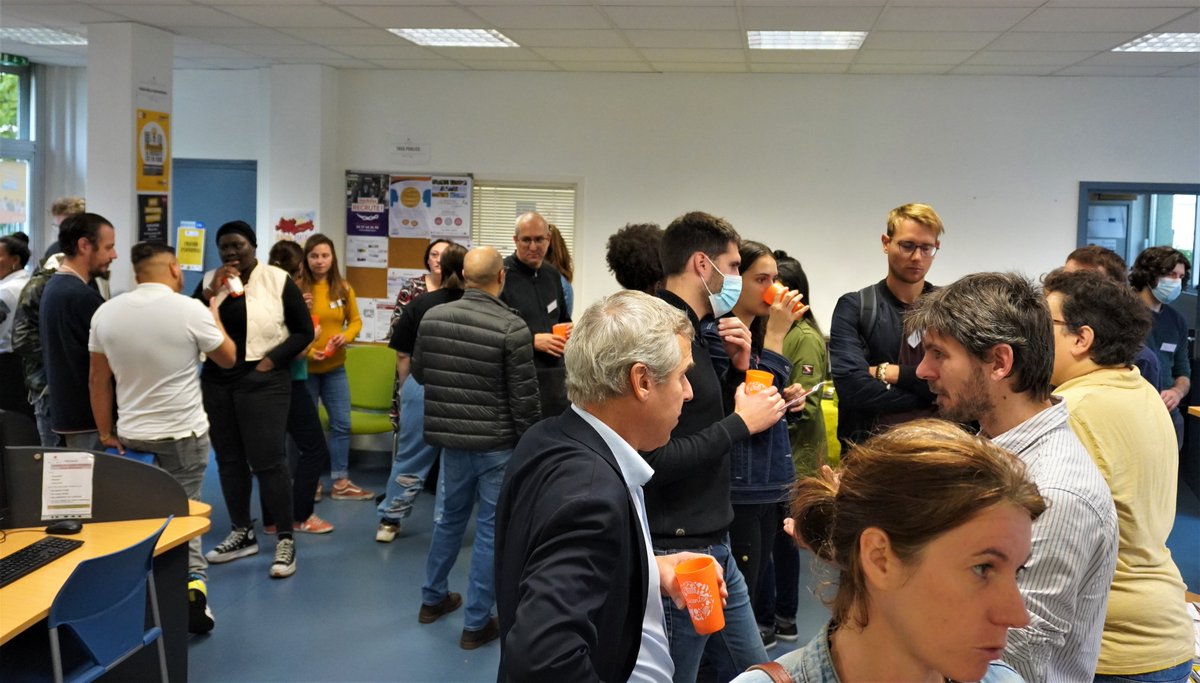 Mission Locale Lyon tweet media