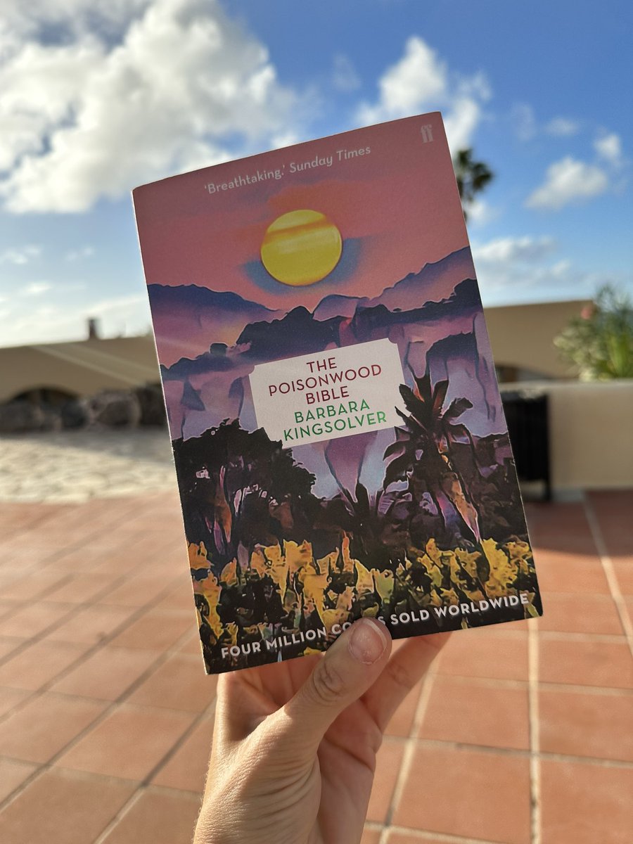 thereadingpara's tweet photo. Itβs my last day!! π© Chilled out morning ahead to finish #ThePoisonwoodBible before an afternoon of kayaking along the coast! #JulesLeave #Fuerteventura https://t.co/EjkbM8CGHS