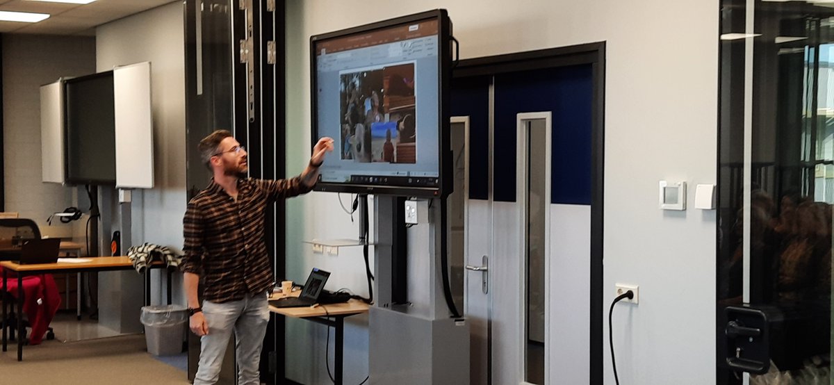 Fort_Jeanette's tweet photo. Gezamenlijke studiedag met alle studenten van @NNCZ_Nieuws met @IndezorgmetRob over wat er toe doet in de zorg. Student @Alfacollege : 'had ik de zorg maar eerder ontdekt'. https://t.co/2ROjVrsBqT