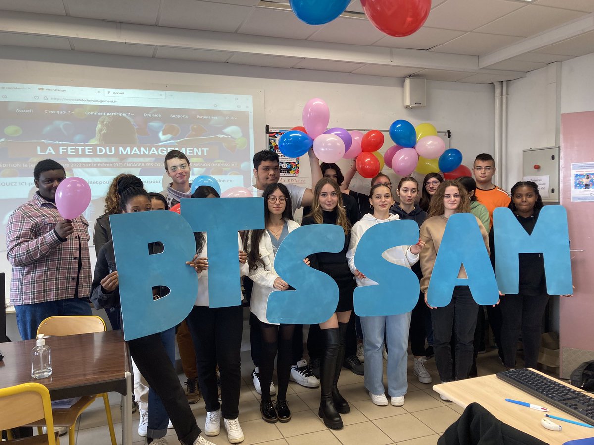 Valprof1's tweet photo. J-1 avant la fête du managment à laquelle les étudiants de première année sont impatients de participer. #impulsionconsulting #FDM #Managment #Engagementcollaborateur https://t.co/b8lnHkkjTw
