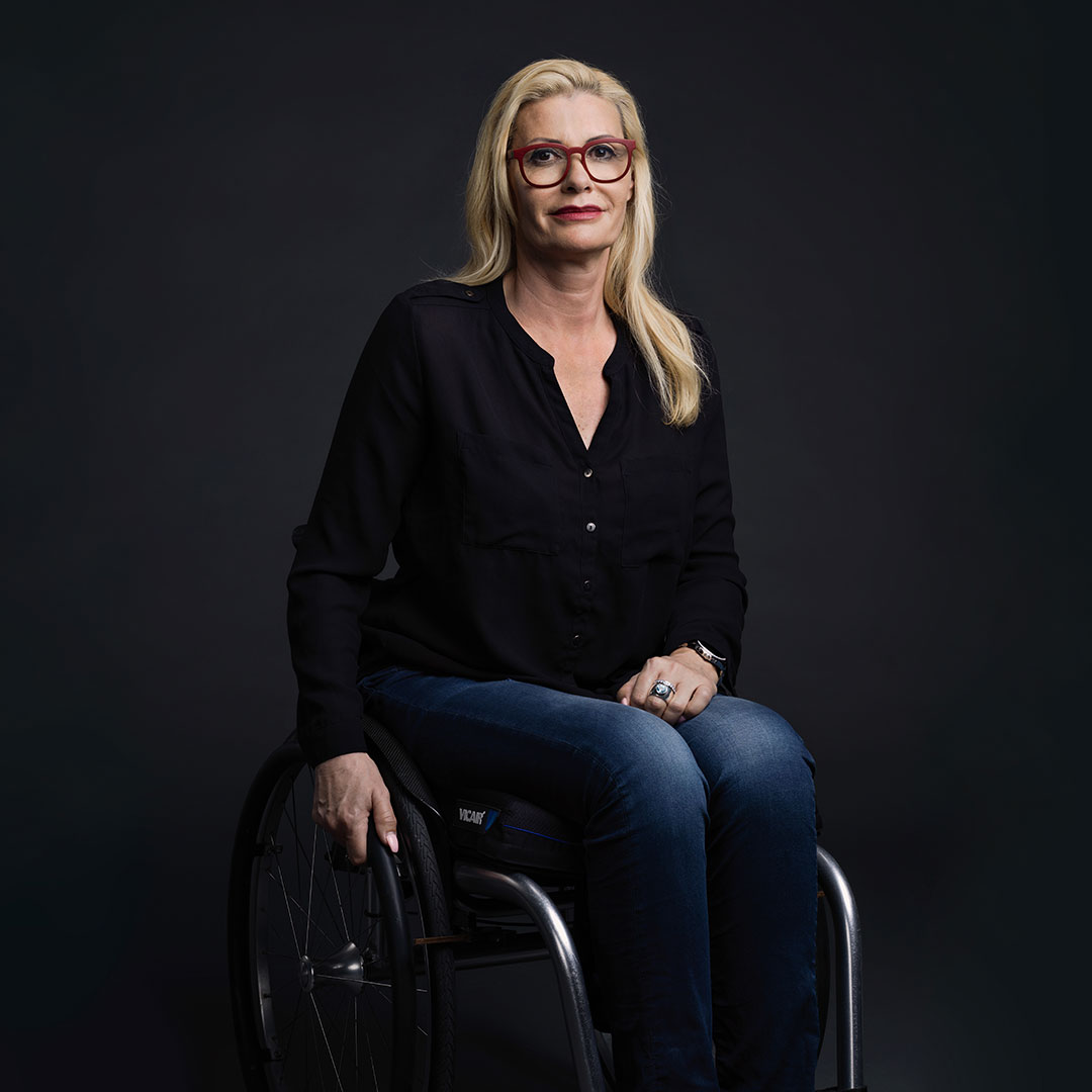 Nadia Dell'Oro engagiert sich als #Botschafterin für die #Kampagne «Ich sitze unschuldig». Mit der #Geschichte ihres Motorradunfalls macht sie darauf aufmerksam, dass eine #Querschnittlähmung alle treffen kann: ▶️paraplegie.ch/giordi-tw