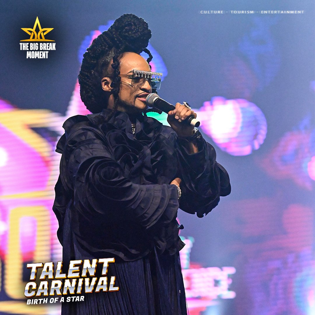 thebbmafrica's tweet photo. Host like no other, Thank you over and over again for being with us from the beginning of this journey.

Cc @denrele_edun @jjcskillz 

#thebbmafrica 
#thebigbreakmoment
#thebigbreakmomentafrica
#nigeriainstitutions
#realityexperience
#nigeriantertiaryinstitutions https://t.co/PTM1hru6fG