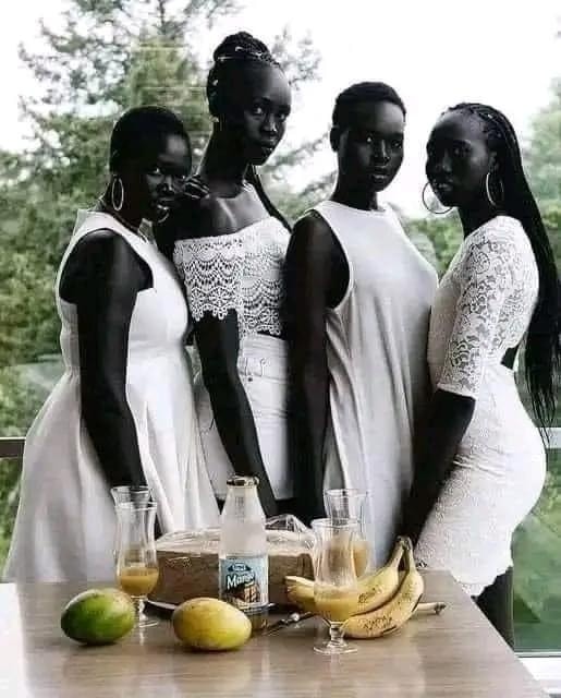 The Anyuak sisters of South Sudan🖤