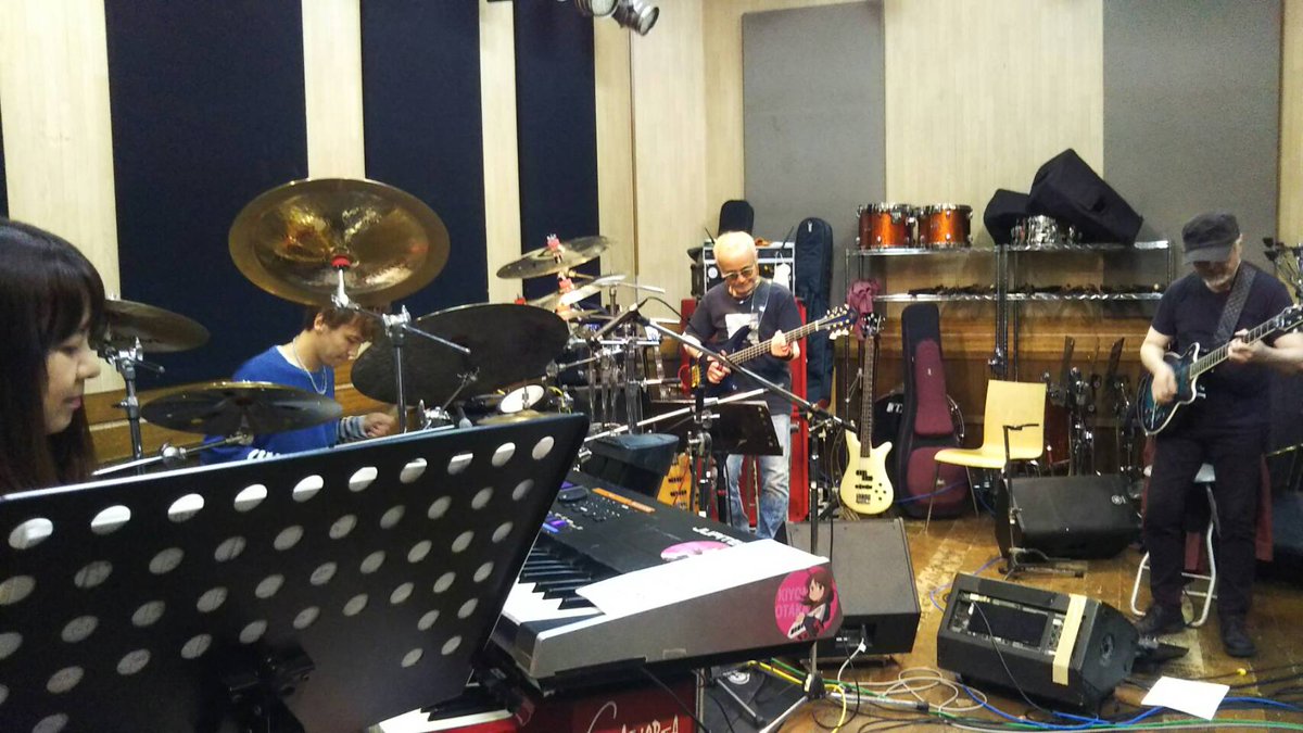 Casiopea_staff tweet picture