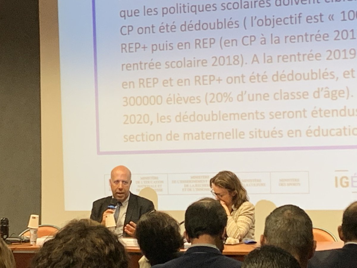 NatachaChicot's tweet photo. Parce que l'égalité des chances est le fondement de notre École, je suis heureuse de participer au séminaire académique @EPAcNice  Ouverture par une conférence passionnante de @AzizJellab que je remercie. https://t.co/fM1QMaISER