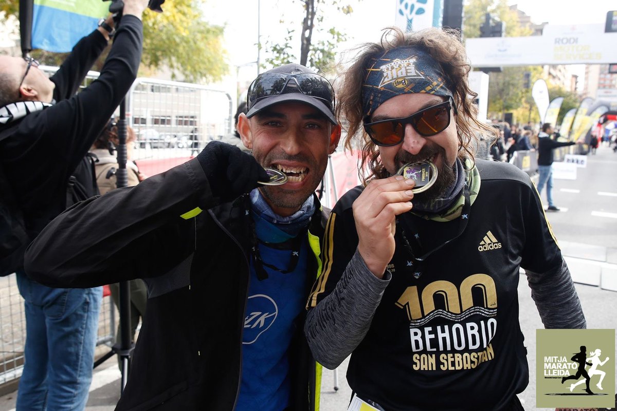 mitjalleida's tweet photo. Aconseguir la teva medalla de #finisher de la #mitjalleida és el premi a molt temps de preparació, dies d'entrenament en solitari, en hores intempestives, quan no hi ha ganes o quan fa mal el cos. Un sacrifici que per molts de vosaltres significa superar un repte personal
#runner https://t.co/AEvnrMtM3J