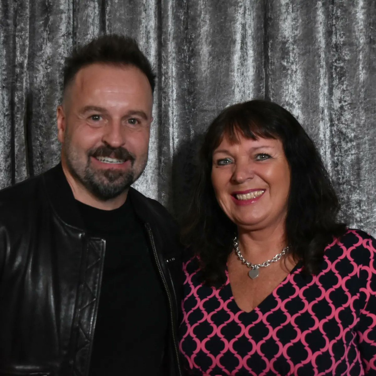 FrancesOfficial's tweet photo. This man never disappoints, amazing night at @RoyalAlbertHall
#rah #greatnightwithfriends #ohwhatavoice #themanwhosingsabit #bringonthetour2023
#supportTheSamaritans
#MentalHealthAwareness
@AlfieBoe https://t.co/TyaYfgddTh