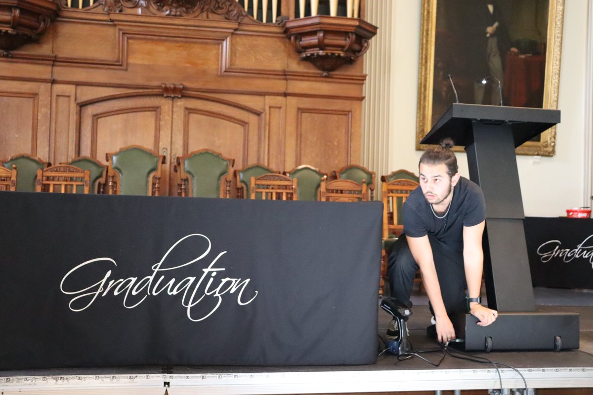 ColchesterInst's tweet photo. Last week, our @CI_ProdArts students helped set up the stage, lighting and sound at Colchester Town Hall in preparation for our @UCC_Colchester Graduation!🎓

If you are interested in studying a course in Technical Theatre and Production Arts, find out more at our Open Events! https://t.co/2jsOXGbERi