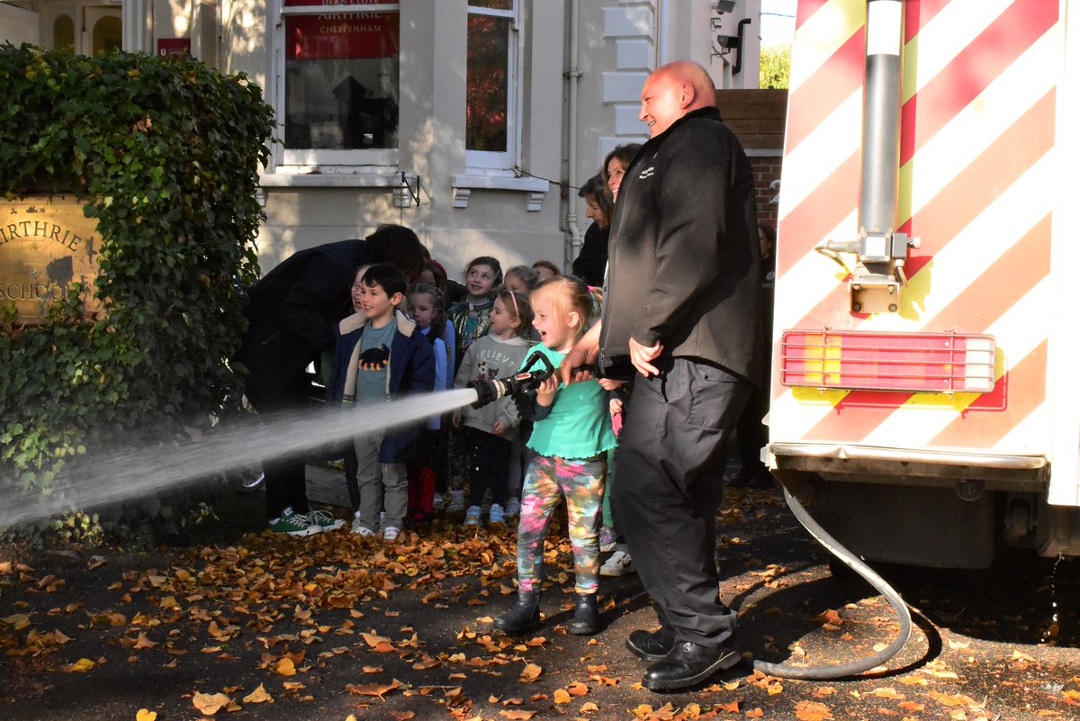 dc_airthrie's tweet photo. Pre-Prep absolutely loved their visit from Chris and Louise at Gloucestershire Fire Service; learning about fire safety, climbing inside the fire engine and had great delight in spraying the fire hose! 🧑‍🚒
#DCAirthrieActivities #DCAirthrieTalks #DCAirthriePrePrep #DCAirthrieFun https://t.co/baAk1EZBHW