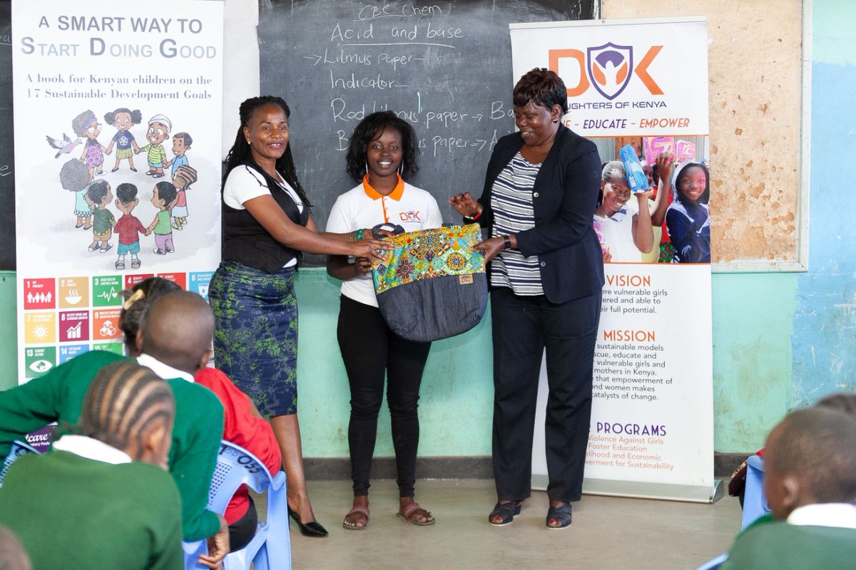 daughters_kenya's tweet photo. Our IDG2022 celebration @Ofafa Jericho Primary. Mentorship creates more Equitable and just Enviroments for girls. DoK stands in the gap to Rescue them through Mentorship&Advocacy. #idg2022 #ourtimeisnow #ourrights #ourfuture #asmartwaytostart #startdoinggood #SDG4QualityEducation https://t.co/vAa5QDCmz4
