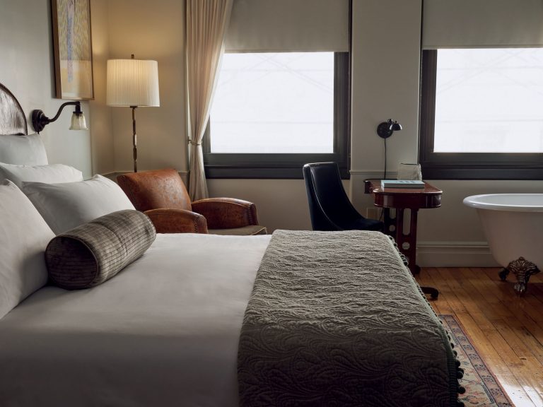 HotelSpaceMag tweet media