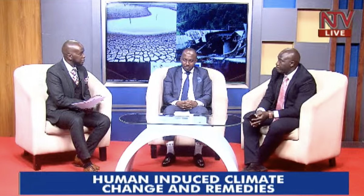ntvuganda's tweet photo. We have an oil project going on in Western Uganda and it is affecting people. We need to find out if the laws that protect us from such effects have been complied with. -   Mr. Isaac Atukunda, ULS Hon. Secretary. #ROL22 https://t.co/uDggBw6PzP
