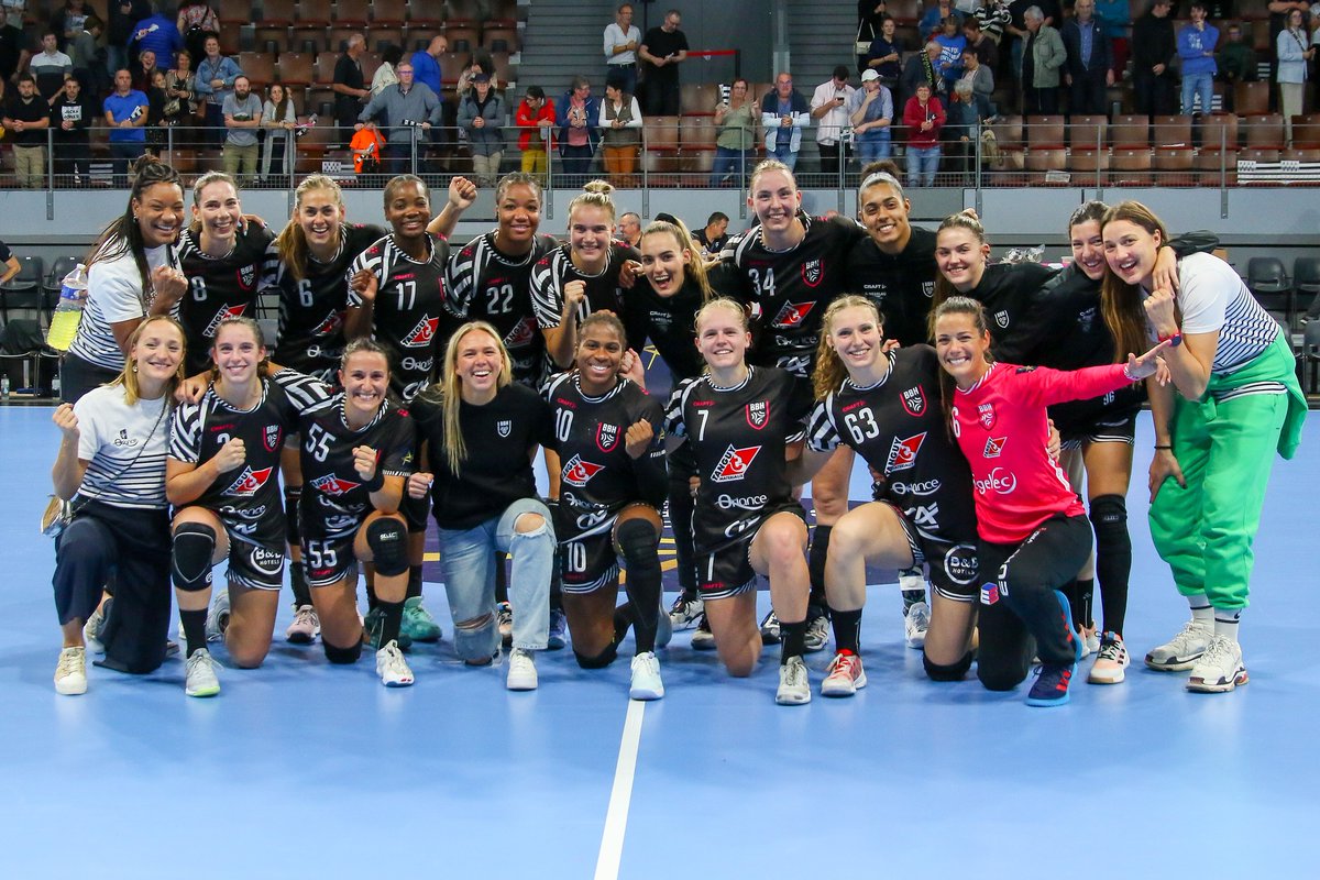 🎀 #GameDay #OctobreRose 🎀
Retour de la <a href="/LFH_Officiel/">LFH_Officiel</a> ce soir à la @BrestArena !
Nos Rebelles reçoivent le HBC Plan de Cuques à 20h30 💪
🎀 N'oubliez pas : pour chaque billet acheté, 1€ sera reversé à La Ligue contre le Cancer ! 🎀
<a href="/BBH_Officiel/">BBH officiel</a> <a href="/finistere_29/">Département du Finistère</a> <a href="/regionbretagne/">Région Bretagne</a>