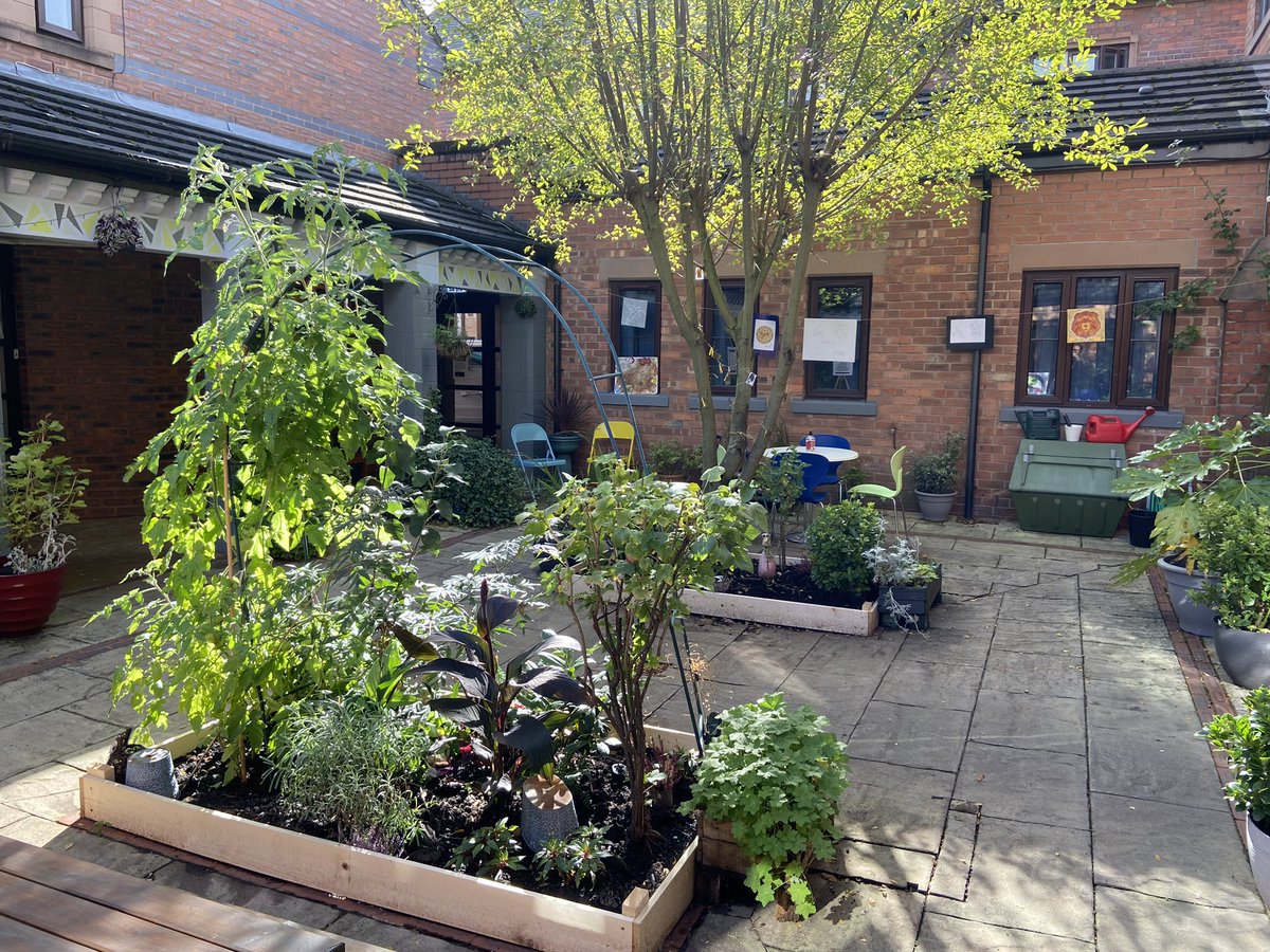 Massive thanks to <a href="/Go_To_Liberty/">Liberty</a> for offering their time and support to help spruce up our lovely courtyard at Victoria House for #WorldHomelessDay2022 🔨👷‍♂️🪴 Very much appreciated by staff and residents <a href="/forfutures_/">forfutures</a> <a href="/ForHousing/">ForHousing</a>