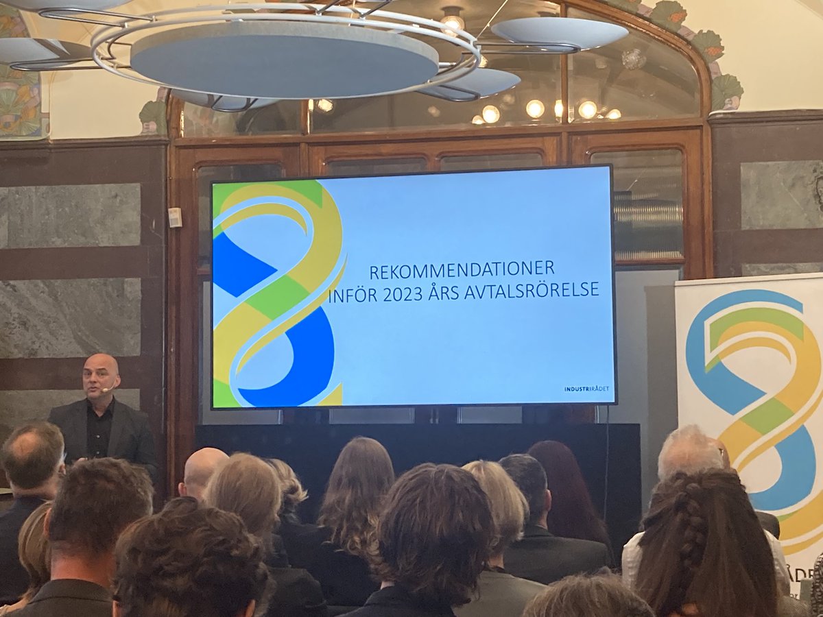 Viktiga rekommendationer från Industrins ekonomiska råd inför #avtal23
- Tänk på det långsiktiga perspektivet. 
- Glöm inte att Sverige är en liten öppen ekonomi. 
- Lita på centralbankerna och svenska modellen. 
Industriavtalet kan hantera svårt ekonomiskt läge.
<a href="/akaviasverige/">Akavia</a>