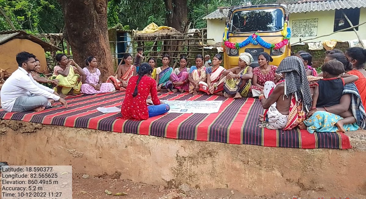 Avimanyu_Ragadi's tweet photo. @CMO_Odisha @krushibibhag @dmkoraput @rajaaswain @PRADAN_India @WASSANIndia We are happy to interacting with Millets farmer during field visit At Dudipadar village ,Lamtaput ,Koraput. #Millets_mission. https://t.co/wO7IDj20FR