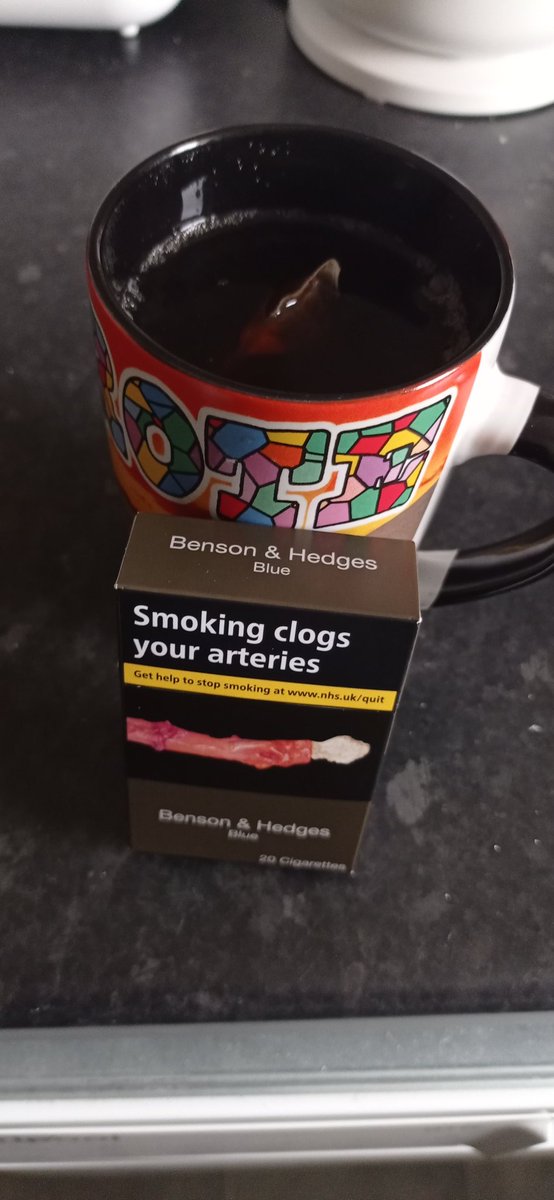 ijustneedmemes's tweet photo. cheeky breakfast https://t.co/ZvA7JbX5MC
