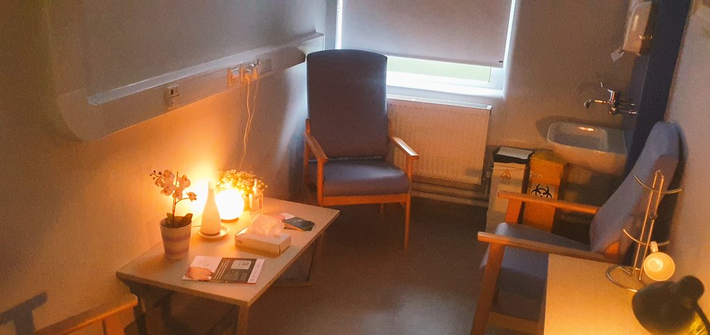CarolynMcCrory_'s tweet photo. During Baby Loss Awareness Week all the staff at RH Mullingar remember..
the babies born sleeping, the babies carried but not held, and those held but could not stay.
Their families are always in our thoughts❤
@MarieCorbettDOM 
@RevillesMaureen 
@carolinemw101 
@IEHospitalGroup https://t.co/QUZgGnRcYi