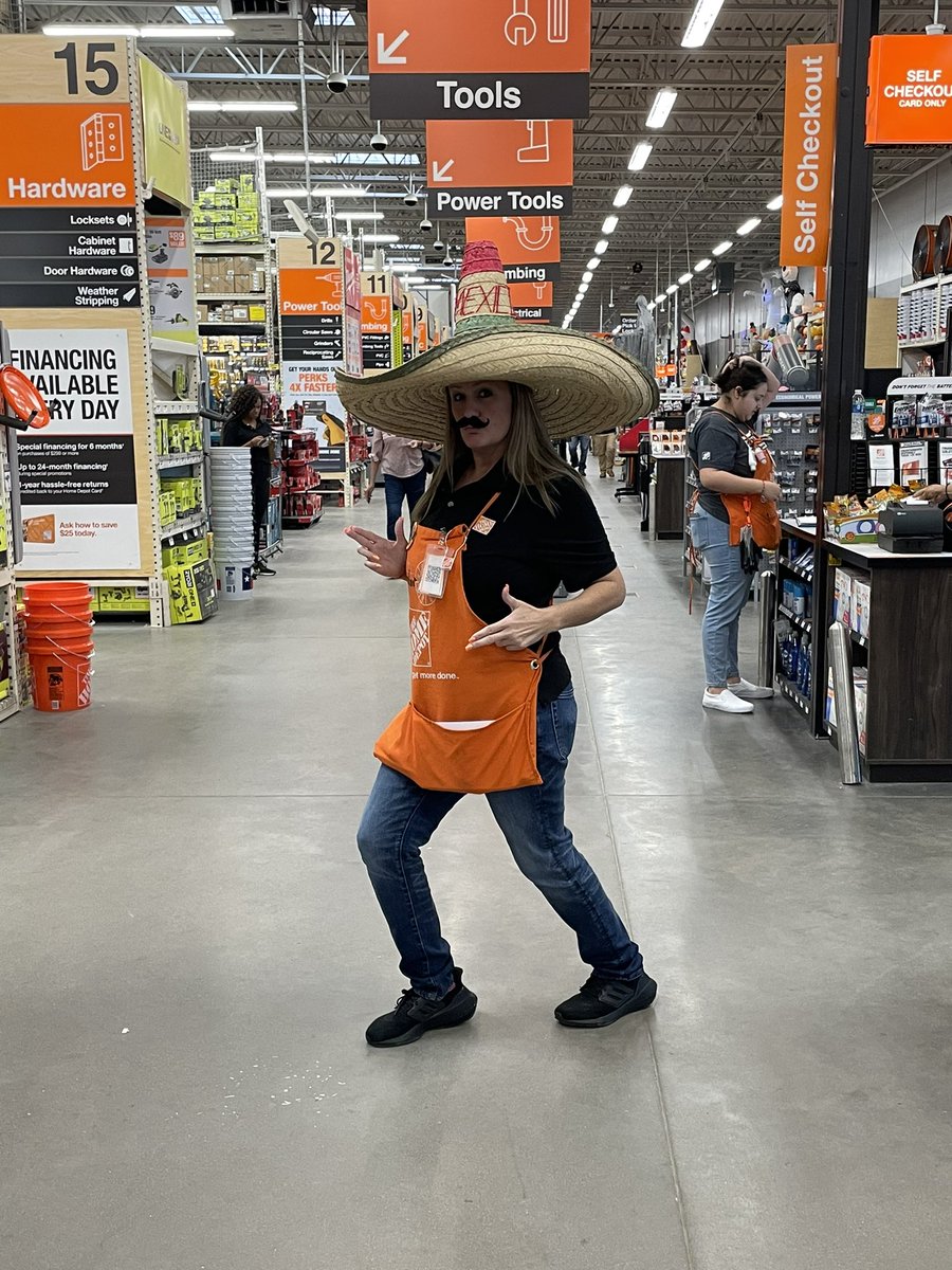 TammyLu4's tweet photo. Loving everybody’s Crazy Hats! #CAM2022 #crazyhatday #THD1859 @TXLuisMartinez @idrissi_mary https://t.co/m7xgil8m2D