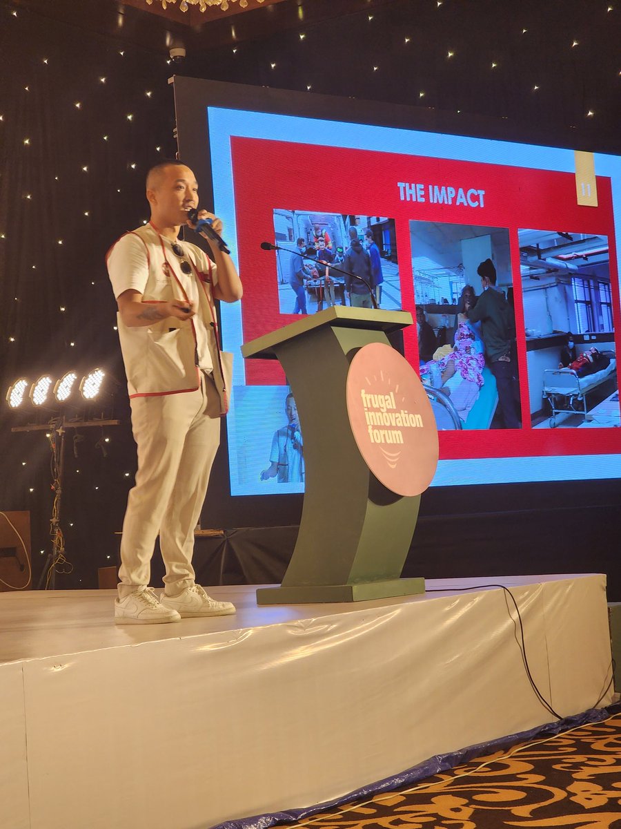 asifsaleh's tweet photo. As usual the most inspiring sessions were the impact talks by Richa Srivastava from Makers Lab and Sudan from Humee Nepal. These young people are so inspiring! #scalefrugal #fif22 https://t.co/FDxD34AgjK