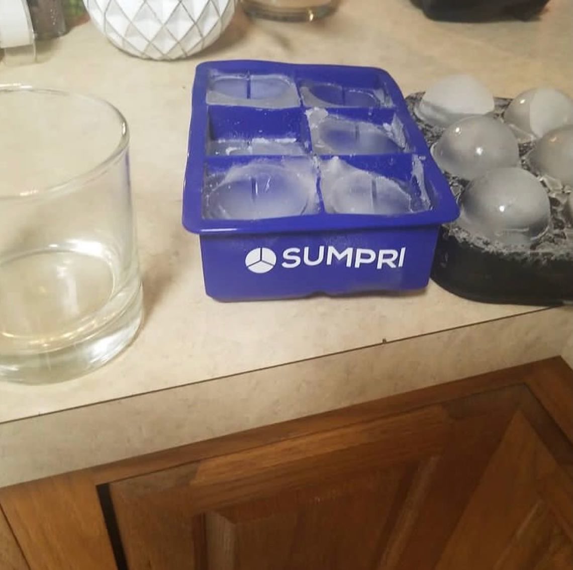 sumpristyle's tweet photo. Keep your drinks cold up to TEN TIMES LONGER than plain old cubes😊💦🧊

Heres the link: https://t.co/jJkZ4P0Vhw

#sumpri #icecubes #icemold #cube #largecube #icelarge #drinks #vodka #teatime #gift #ice #drinking #icewater #icemaker #icetea #Usa #newpost #whisky #whiskey #wine https://t.co/alzhT5yjSC