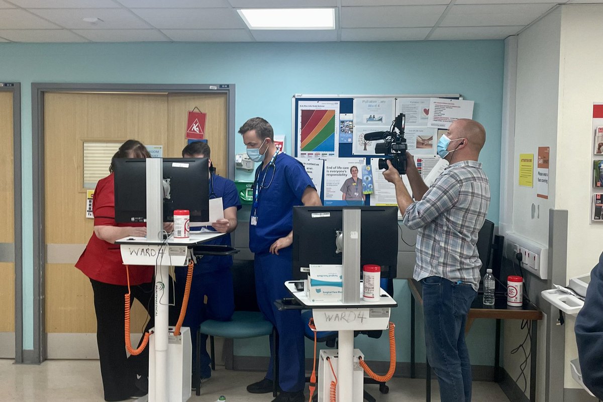 Kate Anderson tweet media