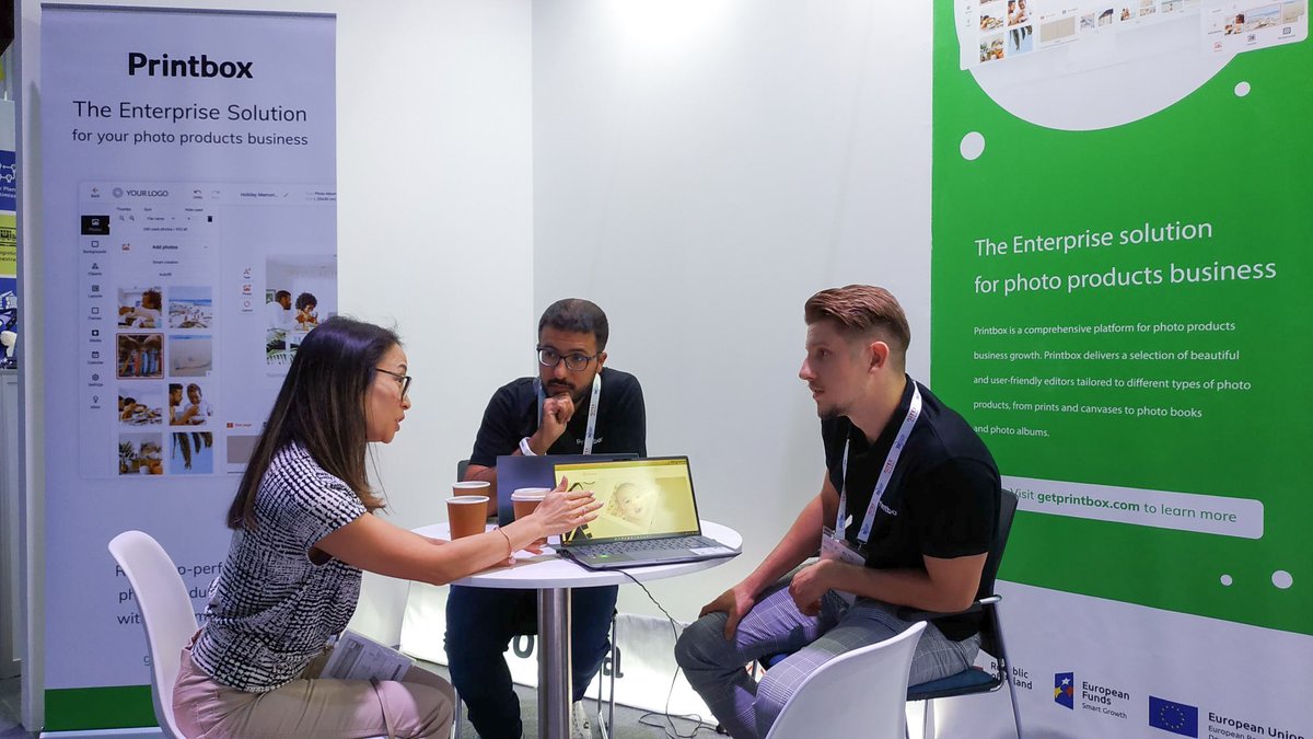 get_Printbox's tweet image. 🚀 The highlight of the #GITEXGLOBAL2022

At the world&apos;s largest #tech show in #Dubai World Trade Centre, the #Printbox team unveils the latest Enterprise solutions for #ProductPersonalization.
Find Ehab, Krzysztof and Oliver in Hall 6A. ⤵️

#gitex #gitexglobal #ecommerce