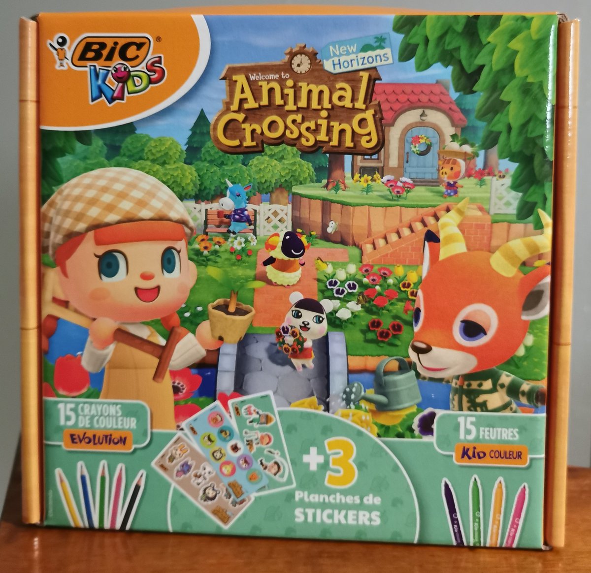 Amethysteytb's tweet photo. ✨CONCOURS✨

J'avais envie de vous faire gagner la boîte BIC avec les stickers #ACNH 👉🏻👈🏻

Du coup pour participer il faut:
-Me suivre sur Twitter
-RT le post

Tirage au sort le 20 octobre (le jour de mon anniversaire 🎉) https://t.co/dzomgOxVja