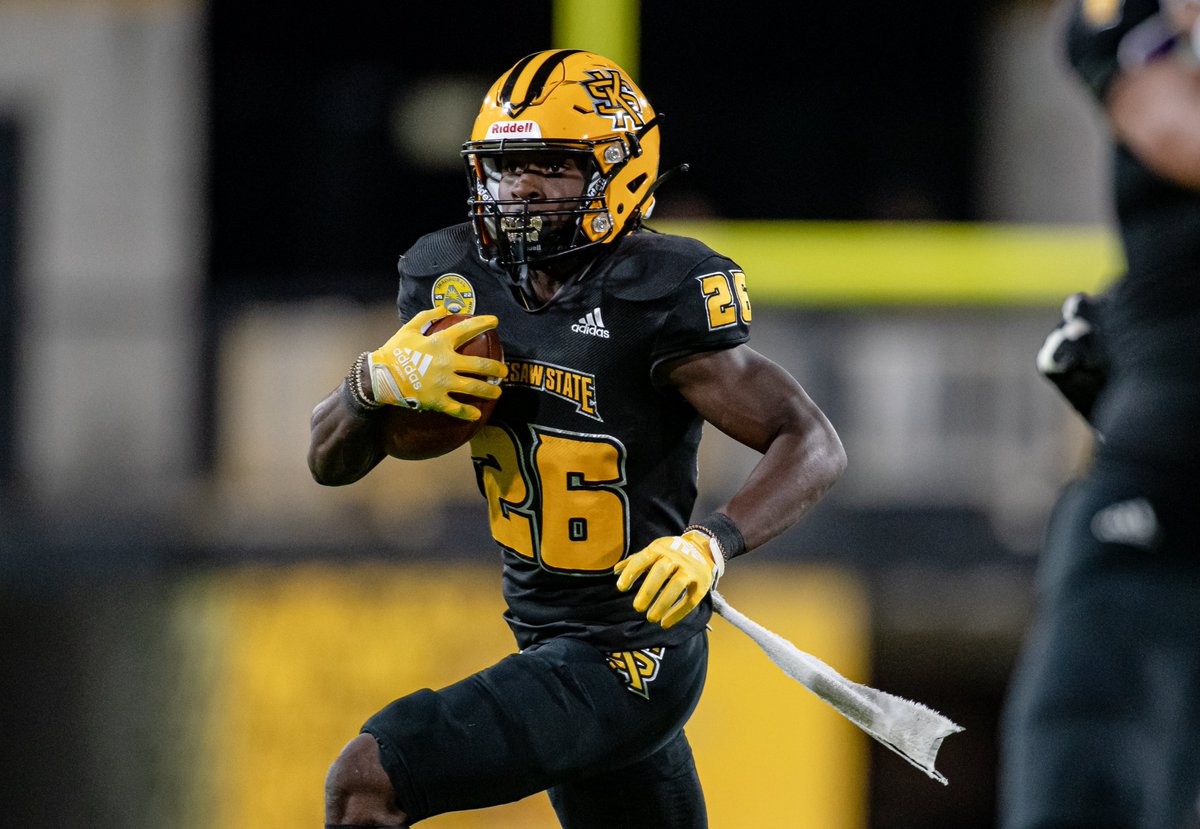 Sophomore <a href="/gabrielbenyard1/">Gabriel</a> sprints onto Iɴsɪᴅᴇ ᴛʜᴇ Nᴇsᴛ this week to preview this Saturday and recap our 2OT win over UNA!

🎙 bit.ly/3yvQcVy

Pres. by <a href="/FifthThird/">Fifth Third Bank</a>

#GoldStandard | #KSUSwitch